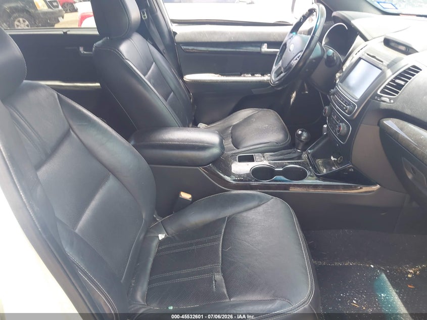 2014 Kia Sorento VIN 5XYKW4A79EG490076 IAAI salvage auction — LEFT SIDE, Salvage (Texas), sold $25 on 2026-07-29 (photo 5)