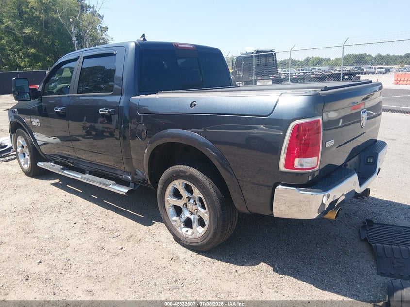 2017 Ram 1500 VIN 1C6RR7NT6HS692720 IAAI salvage auction — RIGHT FRONT, Salvage Title, sold $4,900 on 2026-08-29 (photo 3)