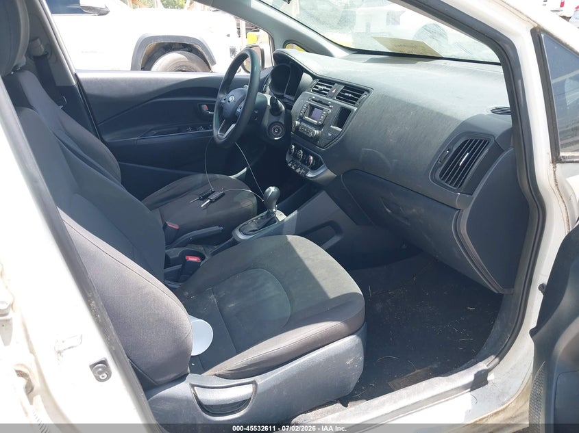2015 Kia Rio VIN KNADM4A39F6452599 IAAI salvage auction — NORMAL WEAR, Clear (North Carolina), sold $1,000 on 2026-07-24 (photo 5)