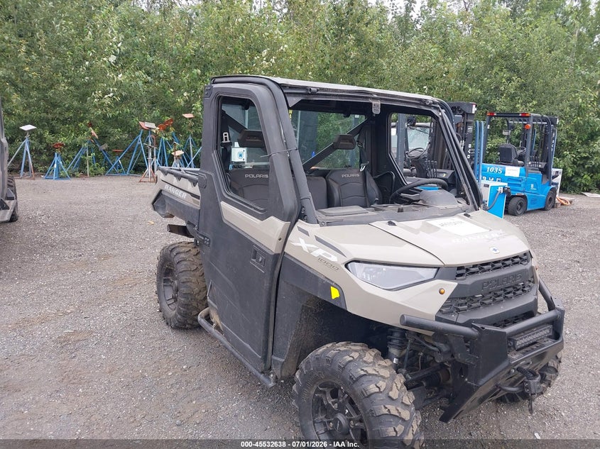 2024 Polaris Ranger VIN 4XARRE998R8698438 IAAI salvage auction — FRONT & REAR, Wait Title, sold $6,050 on 2026-08-27 (photo 1)