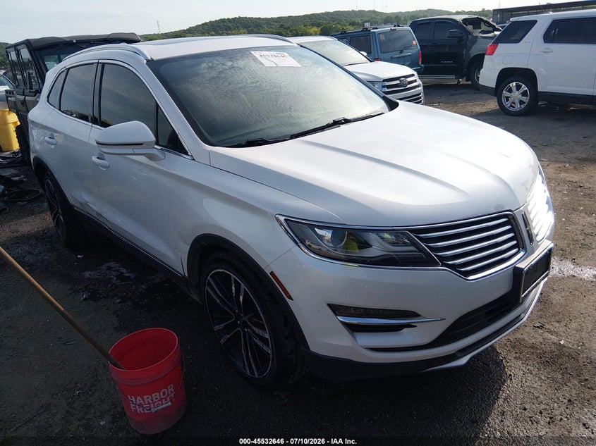2017 Lincoln Mkc VIN 5LMTJ3DH2HUL69595 IAAI salvage auction — RIGHT SIDE, Wait Title, sold $2,825 on 2026-09-23 (photo 1)