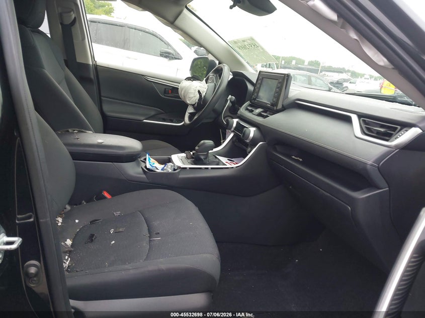 2020 Toyota Rav 4 VIN JTMF1RFV0LD062901 IAAI salvage auction — FRONT END, Salvage Title, sold $4,850 on 2026-07-27 (photo 5)