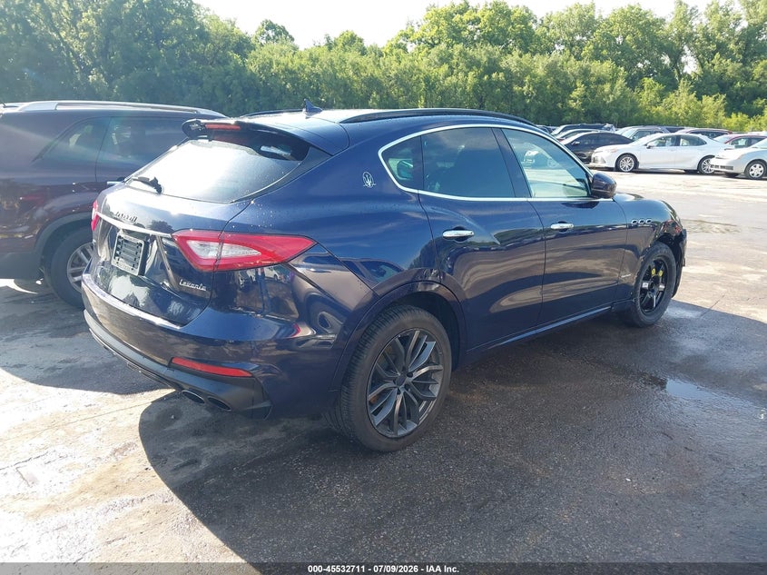2019 Maserati Levante VIN ZN661YUS1KX322270 IAAI salvage auction — FRONT END, Salvage (Kansas), sold $11,800 on 2026-08-12 (photo 4)