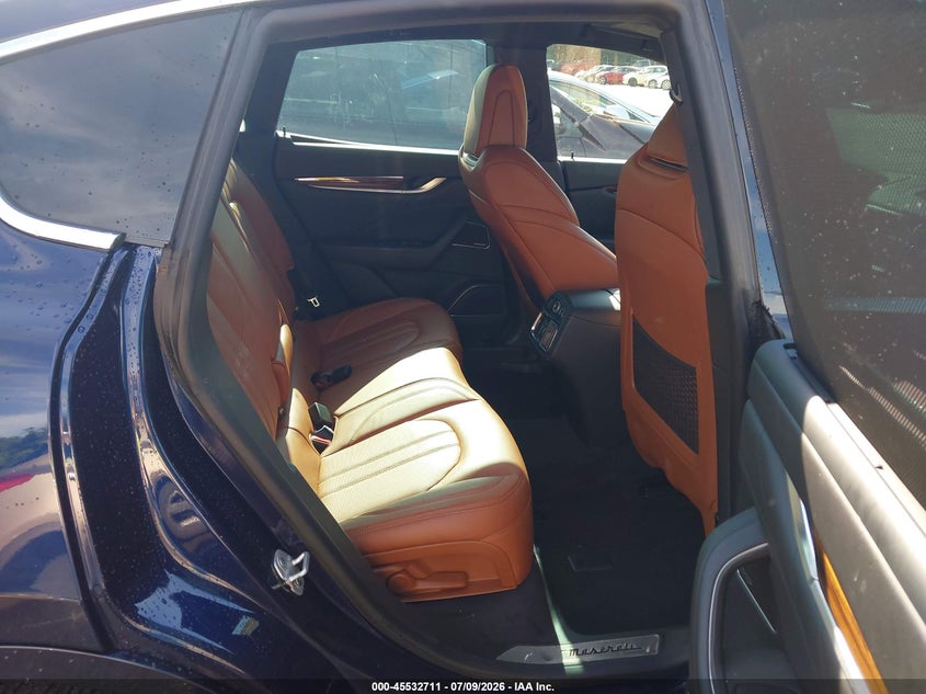 2019 Maserati Levante VIN ZN661YUS1KX322270 IAAI salvage auction — FRONT END, Salvage (Kansas), sold $11,800 on 2026-08-12 (photo 8)