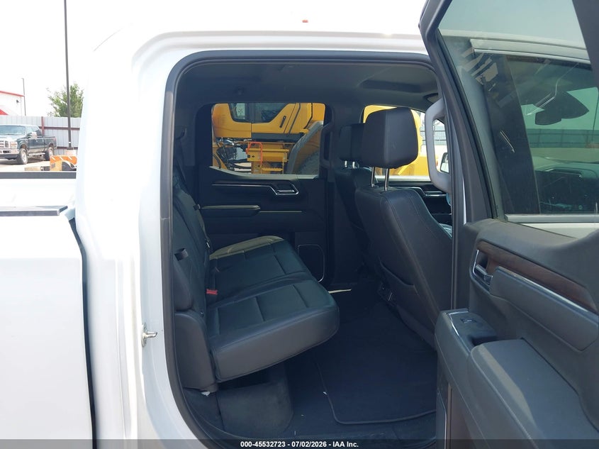 2025 Gmc SIERRA VIN 3GTUUDED6SG200629 IAAI salvage auction — SIDE, Enterprise Vehicles Clear Only (Nevada), sold $25,150 on 2026-07-14 (photo 8)