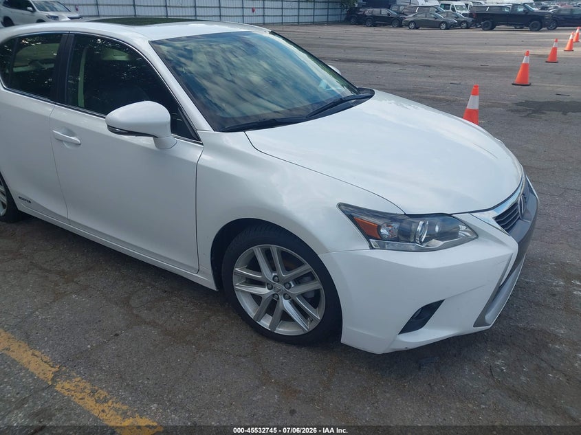 2015 Lexus Ct VIN JTHKD5BH4F2220329 IAAI salvage auction — REAR END, Clear (Michigan), sold $4,000 on 2026-07-18 (photo 1)