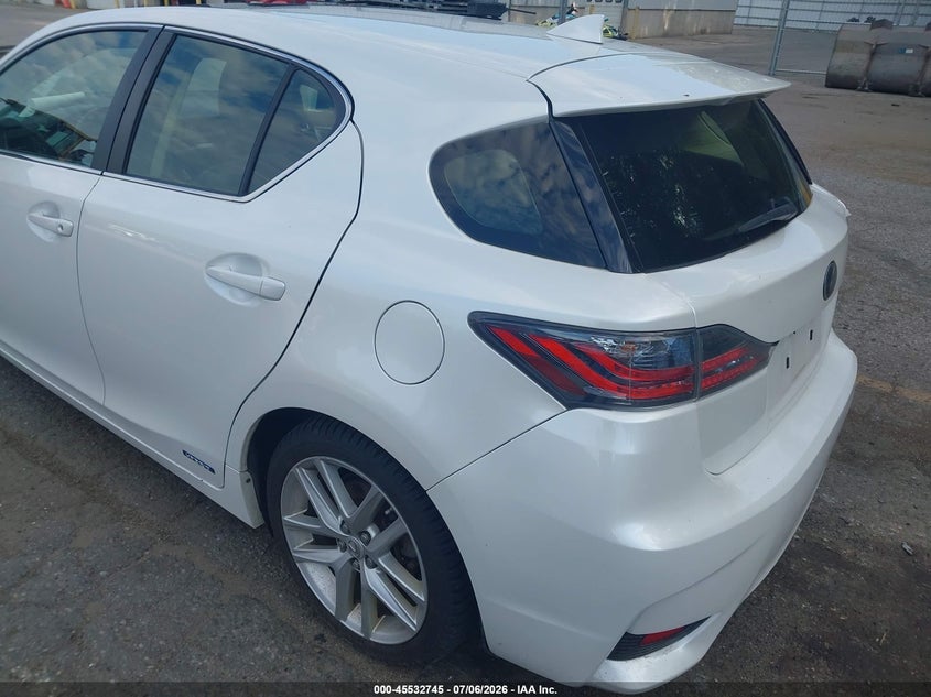 2015 Lexus Ct VIN JTHKD5BH4F2220329 IAAI salvage auction — REAR END, Clear (Michigan), sold $4,000 on 2026-07-18 (photo 3)