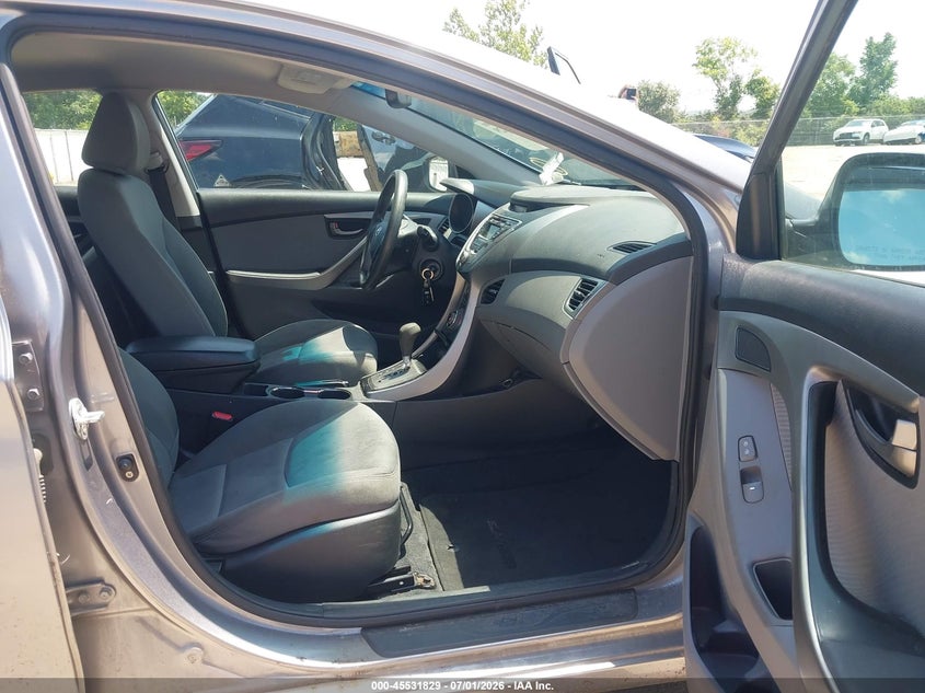 2013 Hyundai Elantra VIN KMHDH4AEXDU631649 IAAI salvage auction — NORMAL WEAR, Salvage Title, sold $525 on 2026-07-21 (photo 5)