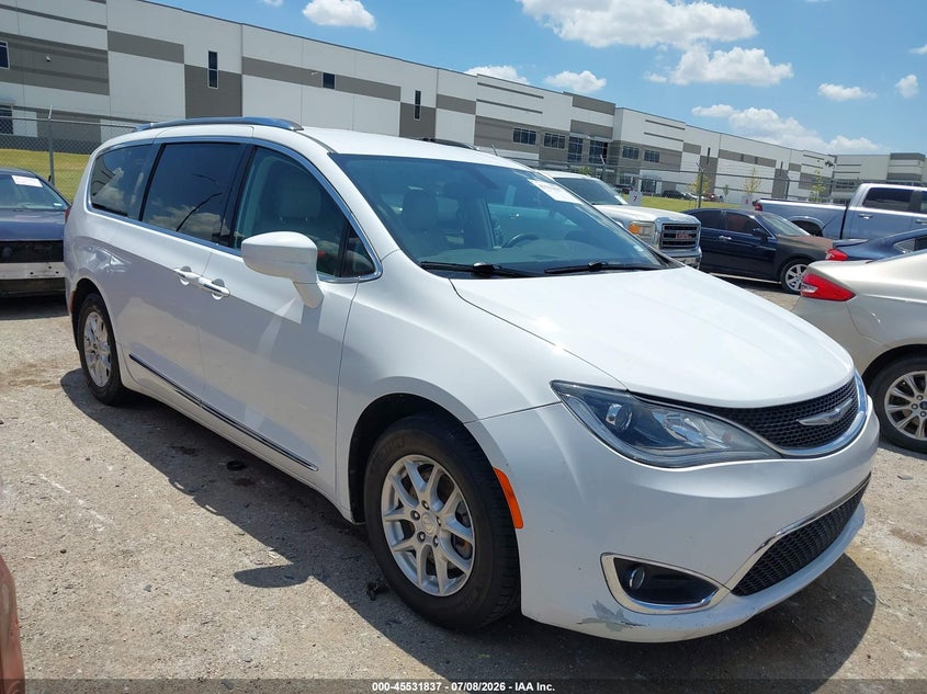 2020 Chrysler Pacifica VIN 2C4RC1BG8LR134750 IAAI salvage auction — FRONT END, Original (Texas), sold $2,100 on 2026-09-27 (photo 1)