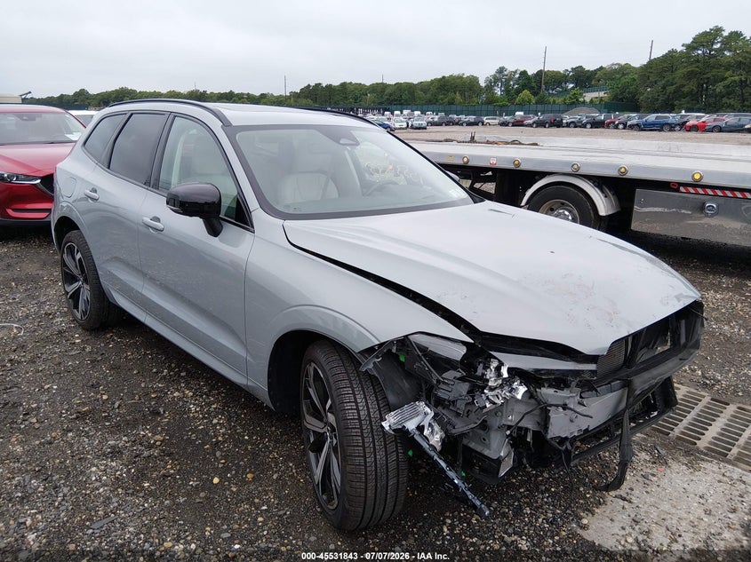 2025 Volvo Xc60 VIN YV4M12RM9S1113651 — IAAI salvage auction photo