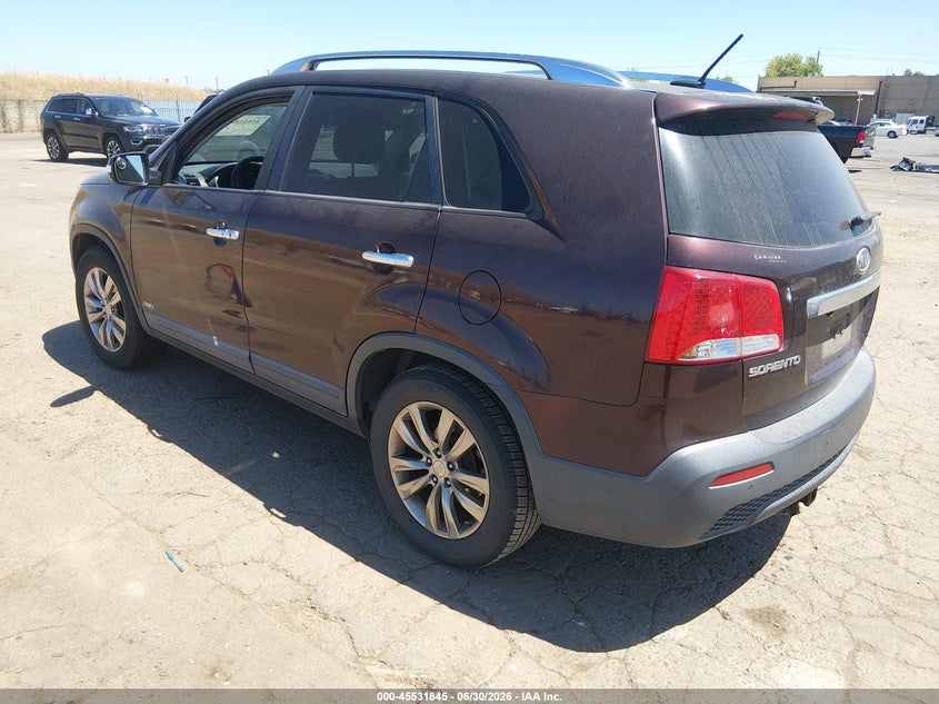 2011 Kia Sorento VIN 5XYKUDA28BG151878 IAAI salvage auction — NORMAL WEAR, Clear - Dealer Only (California), sold $825 on 2026-07-15 (photo 3)