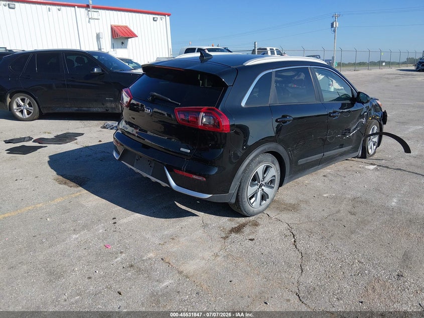 2019 Kia Niro VIN KNDCB3LC8K5250851 IAAI salvage auction — RIGHT SIDE, Salvage (Missouri), sold $4,950 on 2026-08-01 (photo 4)