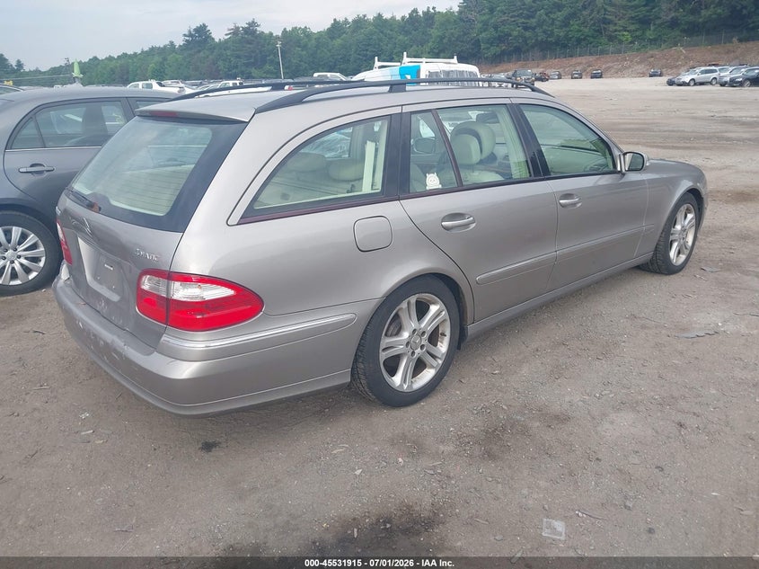 2006 Mercedes-benz E-class VIN WDBUH87J16X189800 IAAI salvage auction — REAR END, Clear (Massachusetts), sold $775 on 2026-07-17 (photo 4)