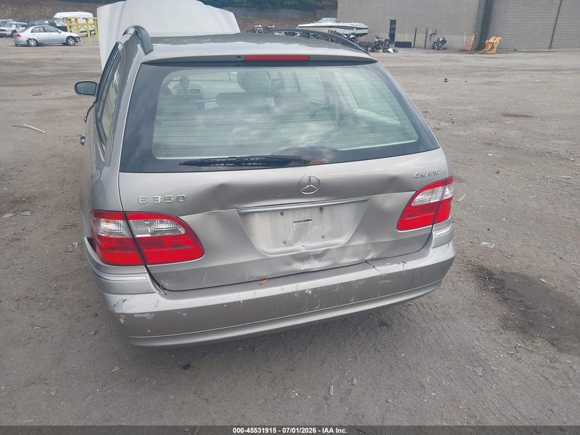 2006 Mercedes-benz E-class VIN WDBUH87J16X189800 IAAI salvage auction — REAR END, Clear (Massachusetts), sold $775 on 2026-07-17 (photo 6)