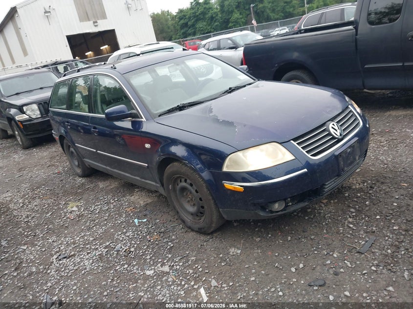 2003 Volkswagen Passat VIN WVWVD63B13E027127 IAAI salvage auction — REAR END, Mv-907A (New York), sold $25 on 2026-07-28 (photo 1)