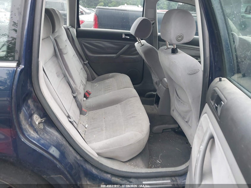 2003 Volkswagen Passat VIN WVWVD63B13E027127 IAAI salvage auction — REAR END, Mv-907A (New York), sold $25 on 2026-07-28 (photo 8)