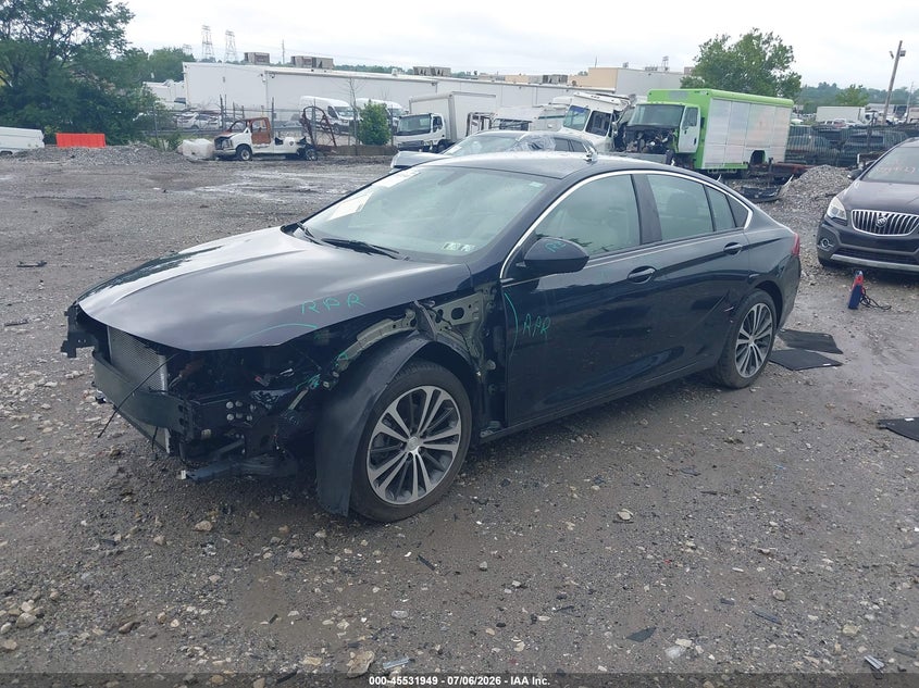 2018 Buick Regal VIN W04GP6SX1J1164354 IAAI salvage auction — FRONT END, Salvage (Pennsylvania), sold $2,250 on 2026-07-19 (photo 2)