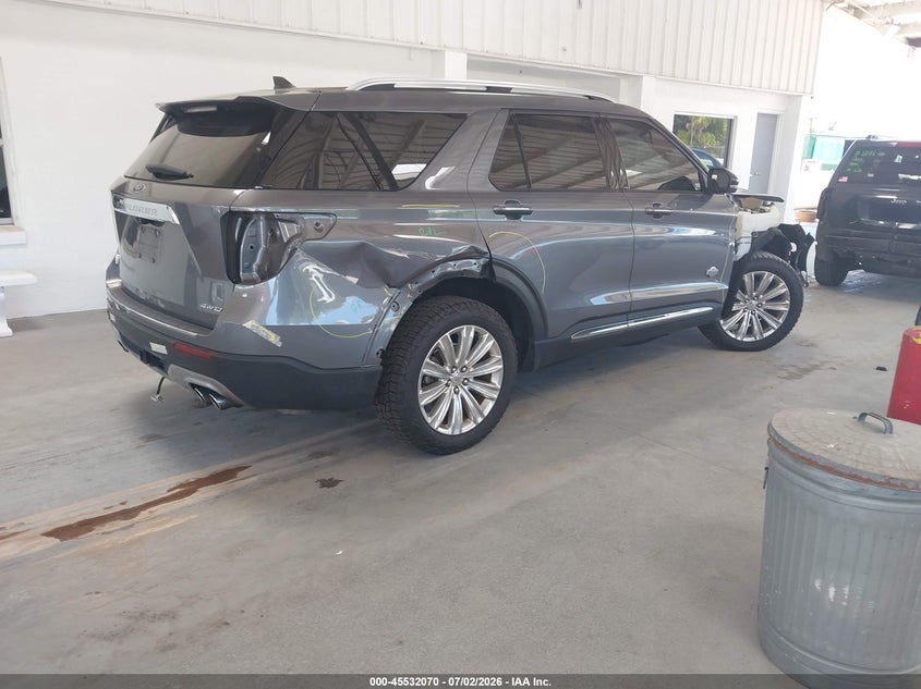 2022 Ford Explorer VIN 1FM5K8LC8NGA18874 IAAI salvage auction — RIGHT FRONT, Salvage Title, sold $8,200 on 2026-08-20 (photo 4)