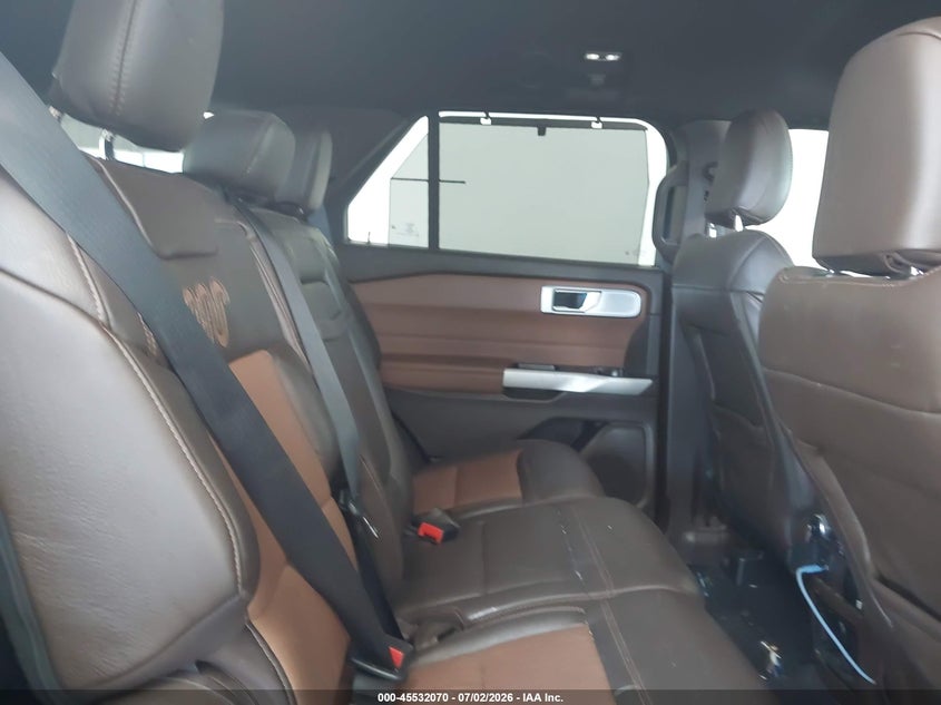 2022 Ford Explorer VIN 1FM5K8LC8NGA18874 IAAI salvage auction — RIGHT FRONT, Salvage Title, sold $8,200 on 2026-08-20 (photo 8)