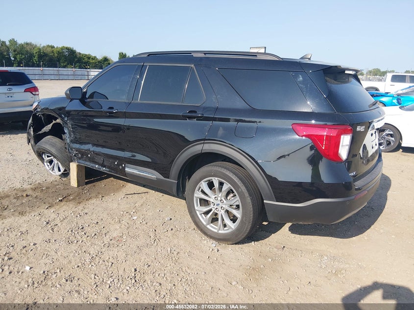 2023 Ford Explorer VIN 1FMSK8DH6PGA68480 IAAI salvage auction — LEFT SIDE, Wait Title, sold $7,875 on 2026-09-02 (photo 3)