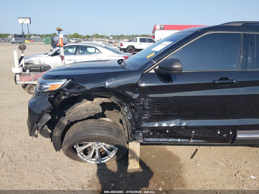 2023 Ford Explorer VIN 1FMSK8DH6PGA68480 IAAI salvage auction — LEFT SIDE, Wait Title, sold $7,875 on 2026-09-02 (photo 6)