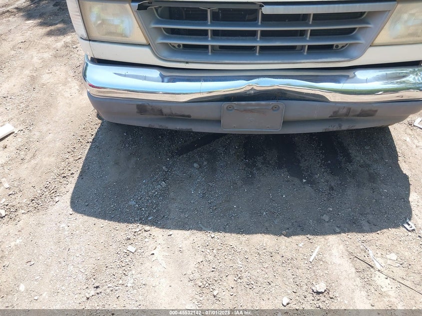 1996 Ford Econoline e350 VIN 1FBJS31H2THA13993 IAAI salvage auction — MECHANICAL, Clear (Virginia), sold $375 on 2026-07-09 (photo 6)