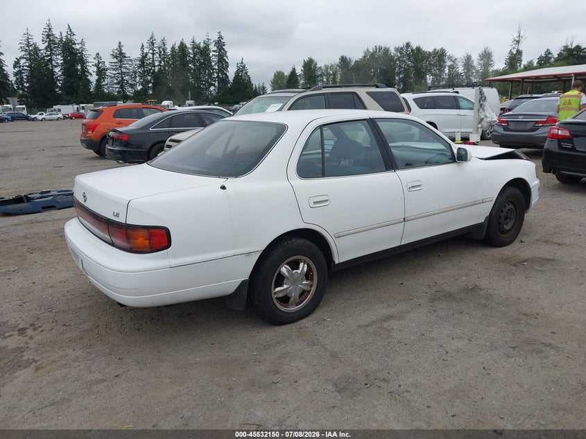 1992 Toyota Camry VIN JT2SK12E9N0088077 IAAI salvage auction — NORMAL WEAR, Affidavit In Lieu Of Title - Non-Public (Washington), sold $250 on 2026-07-15 (photo 4)