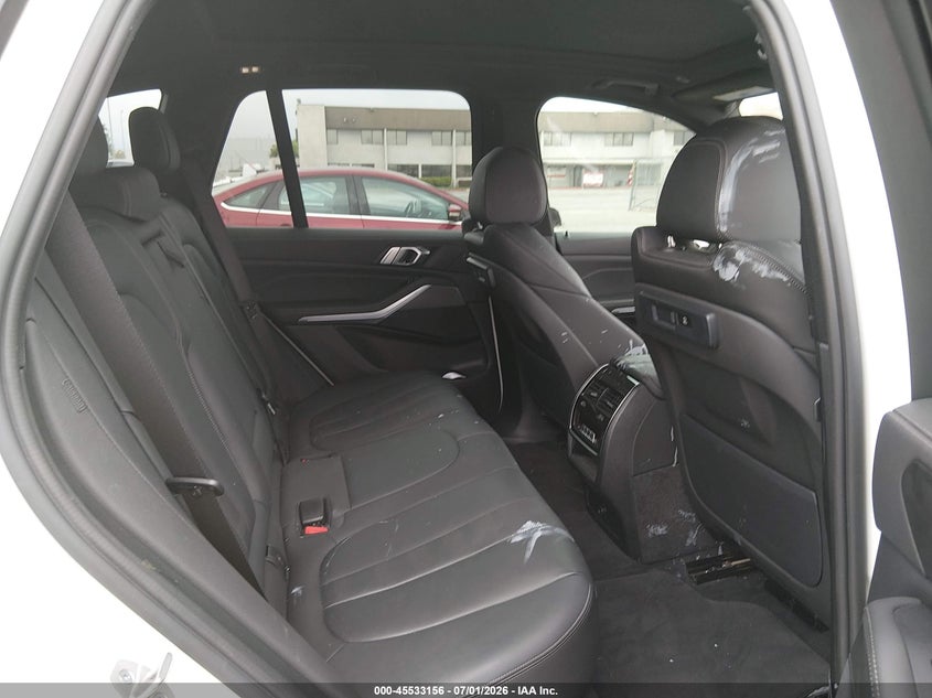 2022 BMW X5 VIN 5UXCR6C00N9J28273 IAAI salvage auction — VANDALISM, Salvage Title, sold $15,700 on 2026-07-21 (photo 8)