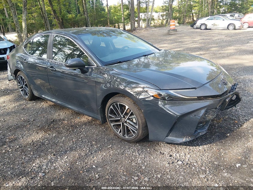 2025 Toyota Camry VIN 4T1DBADKXSU003167 — IAAI salvage auction photo