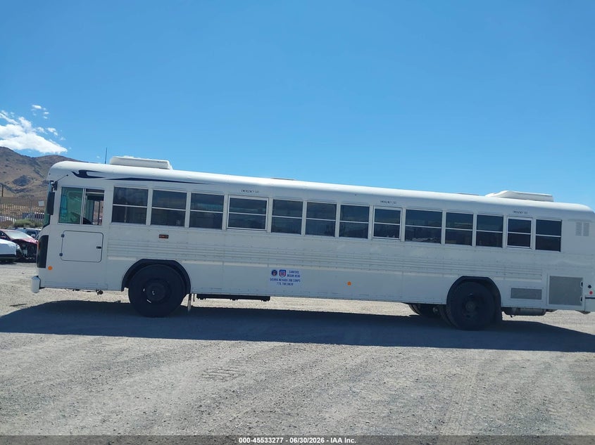2015 Blue bird School bus / transit bus VIN 1BABNBPA4FF311032 IAAI salvage auction — NORMAL WEAR, Sf97 (Nevada), sold $19,100 on 2026-07-30 (photo 2)