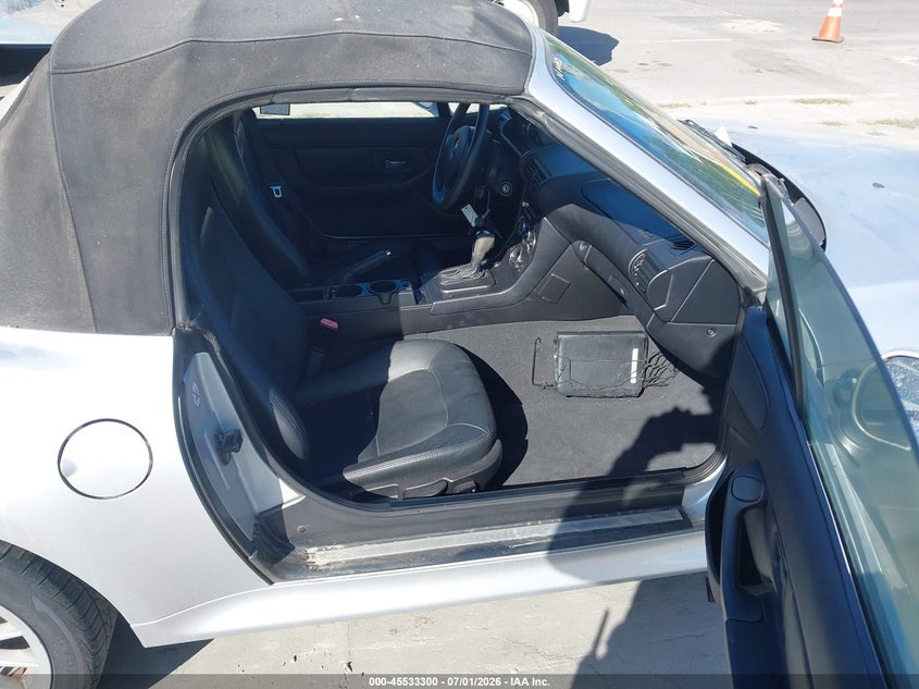 2001 BMW Z3 VIN WBACN53461LL48618 IAAI salvage auction — NORMAL WEAR, Clear - Dealer Only (California), sold $1,400 on 2026-07-20 (photo 5)