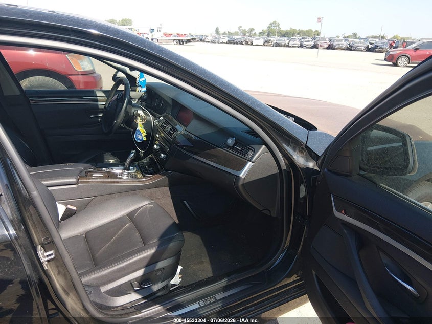 2012 BMW 5er VIN WBAXG5C50CDY30065 IAAI salvage auction — NORMAL WEAR, Original (Texas), sold $275 on 2026-07-28 (photo 5)