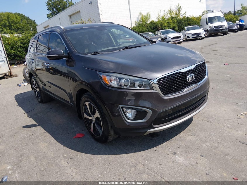 2016 Kia Sorento VIN 5XYPHDA58GG162004 IAAI salvage auction — NORMAL WEAR, Clear-Dealer Only (North Carolina), sold $3,100 on 2026-07-13 (photo 1)