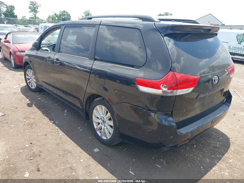 2013 Toyota Sienna VIN 5TDJK3DC0DS066300 IAAI salvage auction — NORMAL WEAR, Original (Ohio), sold $2,100 on 2026-07-23 (photo 3)
