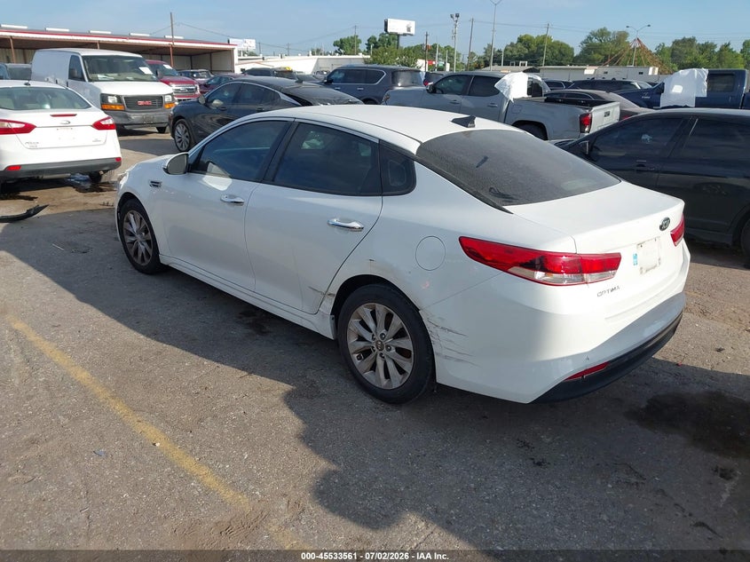 2017 Kia Optima VIN 5XXGT4L3XHG162859 IAAI salvage auction — LEFT & RIGHT, Original (Texas), sold $1,400 on 2026-08-02 (photo 3)