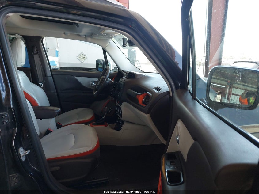 2015 Jeep Renegade VIN ZACCJBDTXFPC06147 IAAI salvage auction — NORMAL WEAR, Clear - Dealer Only (California), sold $1,550 on 2026-07-14 (photo 5)