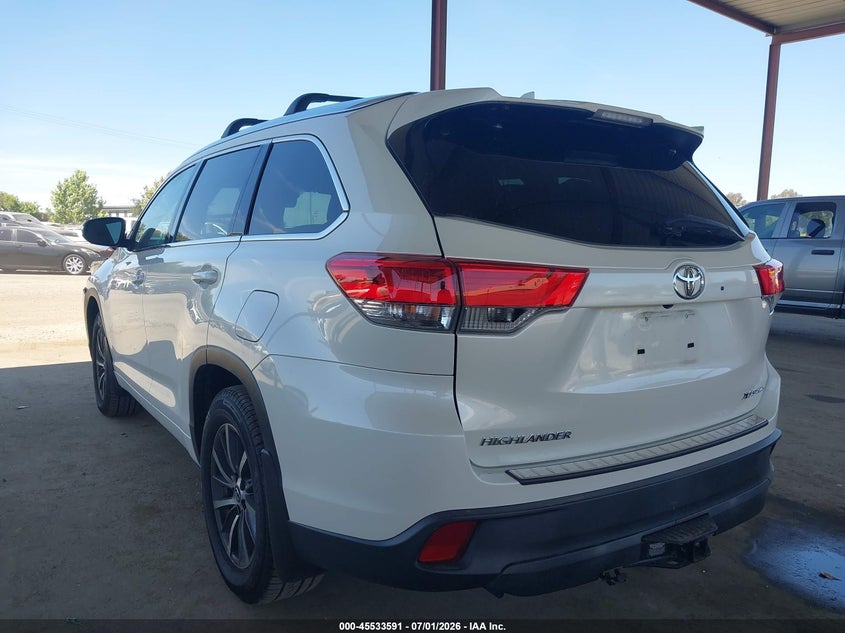 2018 Toyota Highlander VIN 5TDJZRFH9JS548640 IAAI salvage auction — FRONT END, Salvage Title, sold $5,900 on 2026-07-28 (photo 3)