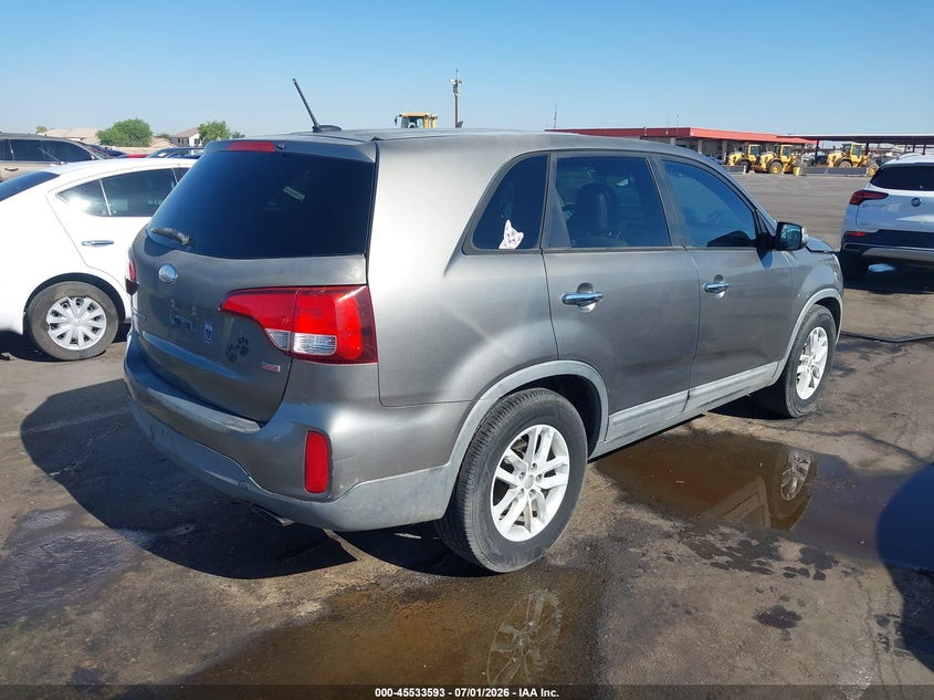 2014 Kia Sorento VIN 5XYKT3A60EG488310 IAAI salvage auction — LEFT FRONT, Salvage (Arizona), sold $1,600 on 2026-07-20 (photo 4)