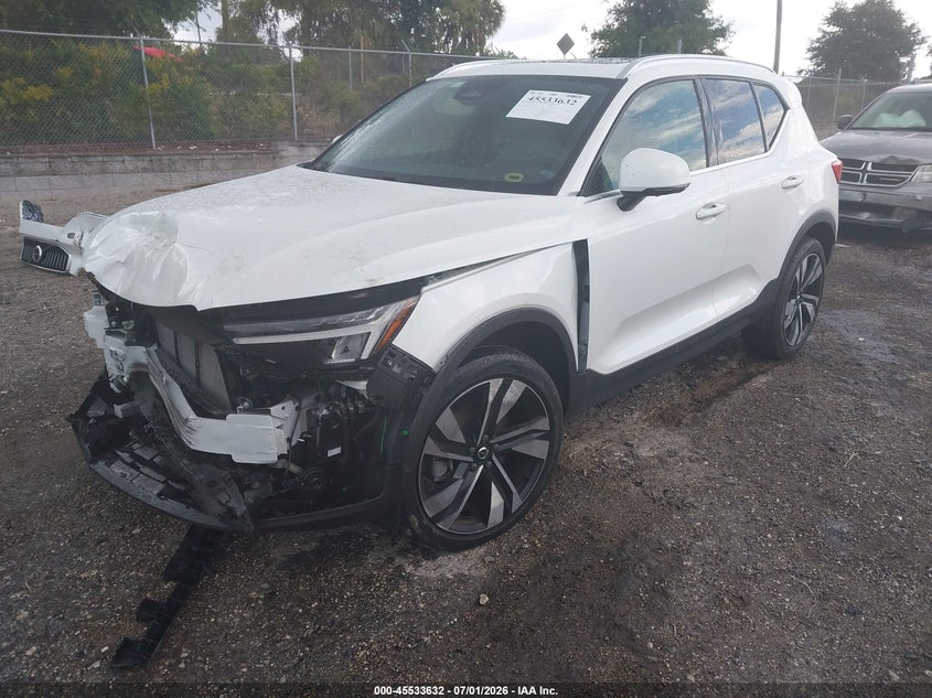 2024 Volvo Xc40 VIN YV4L12UE7R2204904 IAAI salvage auction — FRONT END, Salvage Title, sold $4,250 on 2026-07-23 (photo 2)
