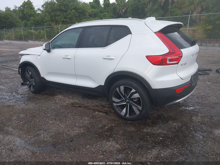2024 Volvo Xc40 VIN YV4L12UE7R2204904 IAAI salvage auction — FRONT END, Salvage Title, sold $4,250 on 2026-07-23 (photo 3)