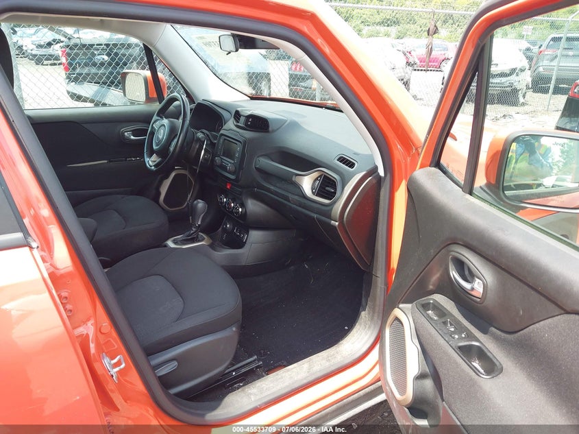 2015 Jeep Renegade VIN ZACCJBBT1FPB32409 IAAI salvage auction — LEFT FRONT, Clear (Virginia), sold $3,150 on 2026-07-30 (photo 5)