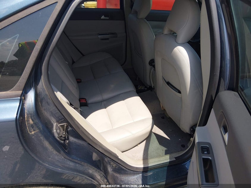 2009 Volvo S40 VIN YV1MS382492451740 IAAI salvage auction — NORMAL WEAR, Rebuilt (Mississippi), sold $475 on 2026-07-30 (photo 8)