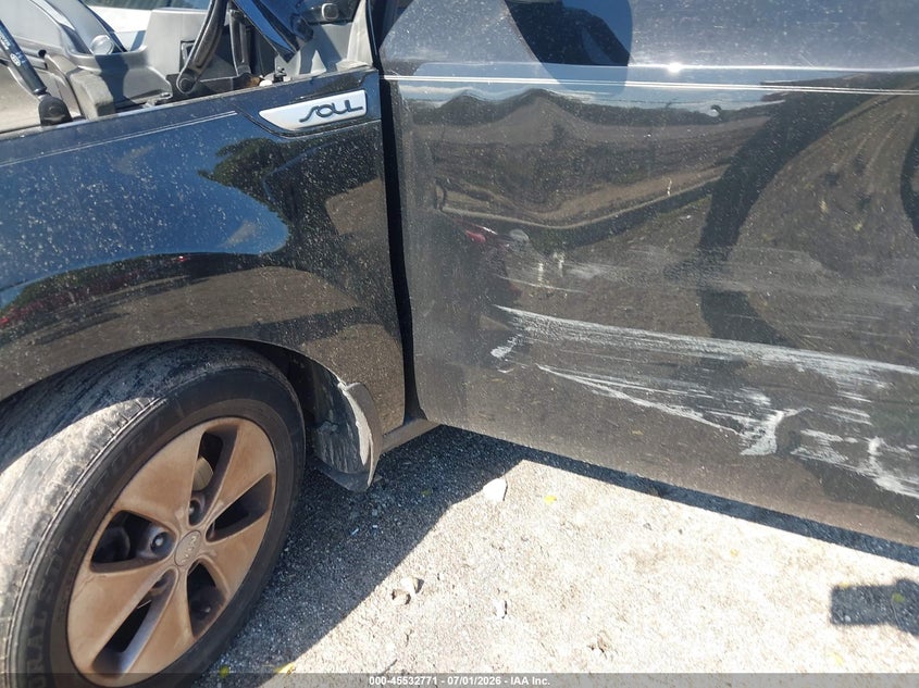 2016 Kia Soul VIN KNDJN2A26G7265735 IAAI salvage auction — LEFT SIDE, Salvage Title, sold $1,175 on 2026-07-30 (photo 6)