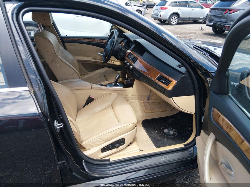 2010 BMW 5 series VIN WBANV1C59AC443491 IAAI salvage auction — ENGINE DAMAGE, Clear (Pennsylvania), sold $225 on 2026-07-17 (photo 5)