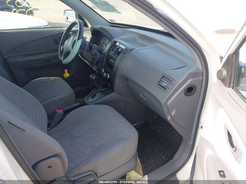 2005 Hyundai Tucson VIN KM8JM12B55U079805 IAAI salvage auction — NORMAL WEAR, Clear (Virginia), sold $600 on 2026-07-14 (photo 5)