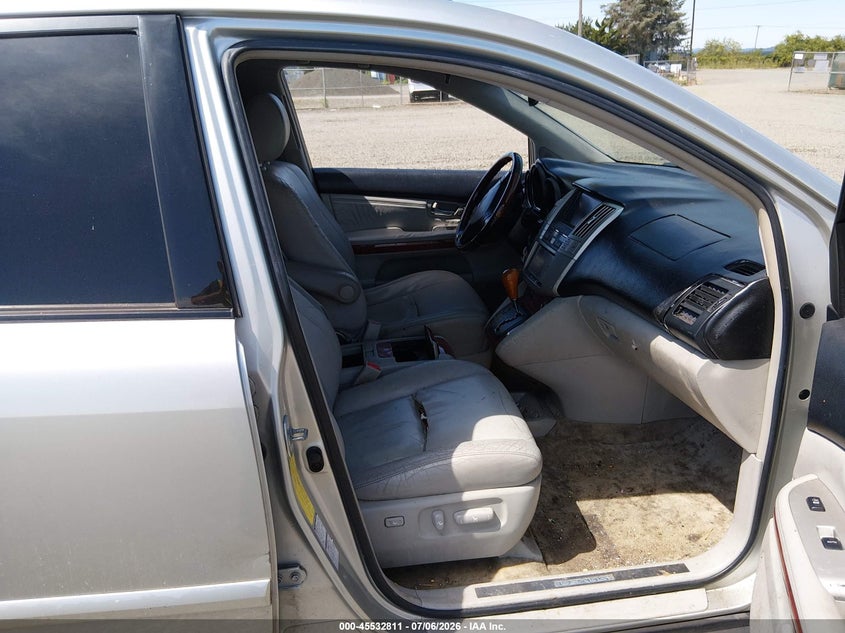 2006 Lexus Rx 330 VIN JTJHA31U060102861 IAAI salvage auction — NORMAL WEAR, Peddle Clear Public-Restricted (Oregon), sold $675 on 2026-07-29 (photo 5)