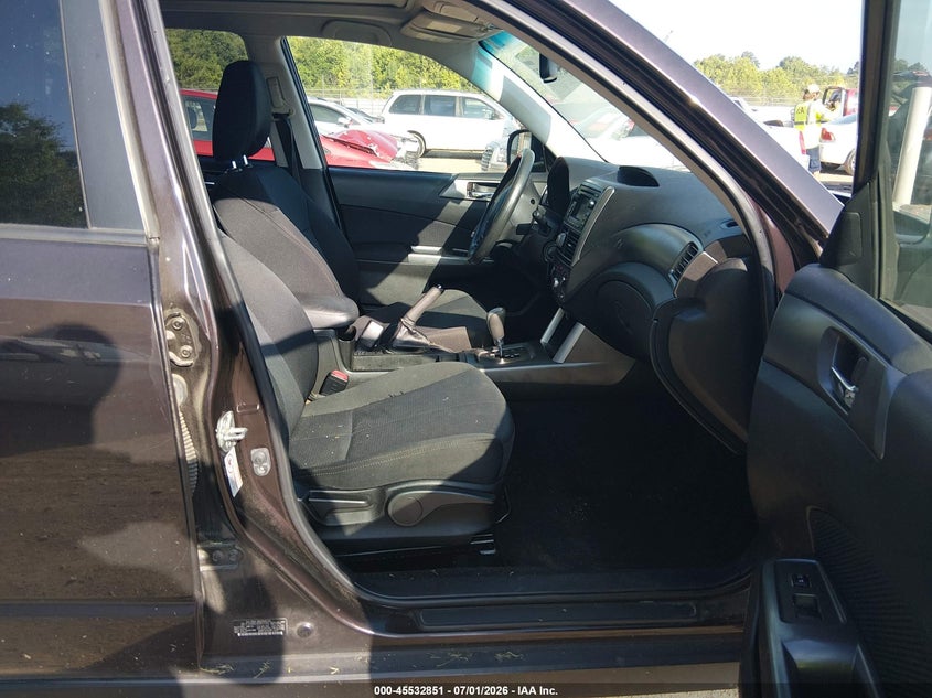 2013 Subaru Forester VIN JF2SHADC0DH437162 IAAI salvage auction — NORMAL WEAR, Clear (Tennessee), sold $375 on 2026-07-29 (photo 5)