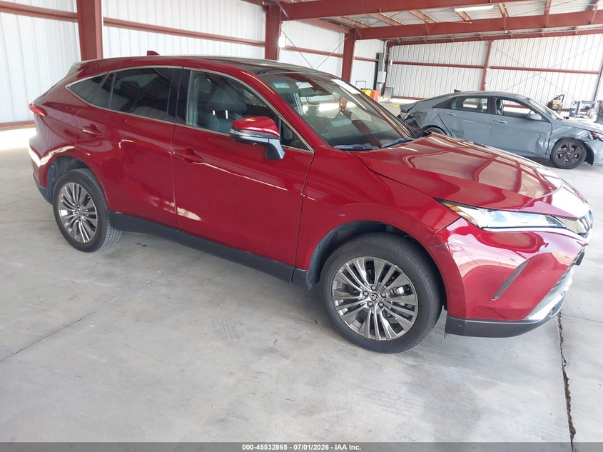 2024 Toyota Venza VIN JTEAAAAH1RJ158622 IAAI salvage auction — SIDE, Salvage Title, sold $4,450 on 2026-07-21 (photo 1)