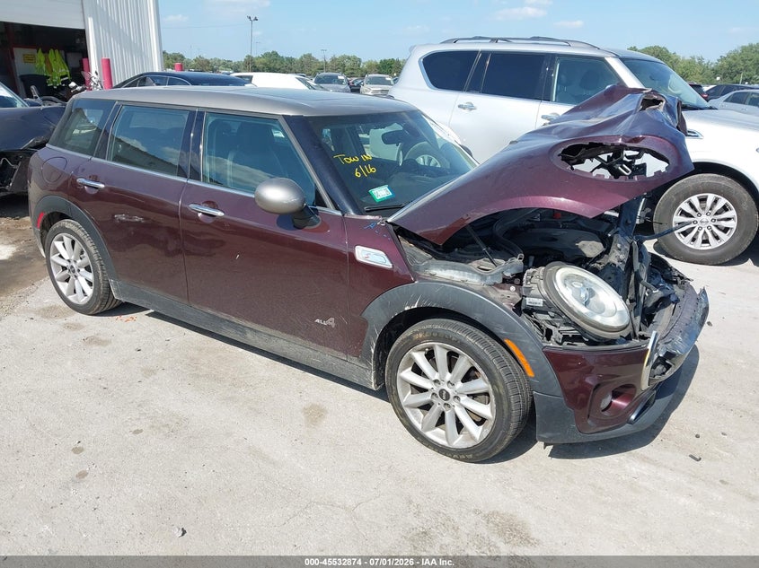 2017 Mini Clubman VIN WMWLU5C5XH2E82739 IAAI salvage auction — FRONT END, Salvage Title, sold $725 on 2026-08-18 (photo 1)