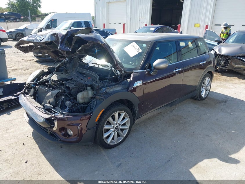 2017 Mini Clubman VIN WMWLU5C5XH2E82739 IAAI salvage auction — FRONT END, Salvage Title, sold $725 on 2026-08-18 (photo 2)